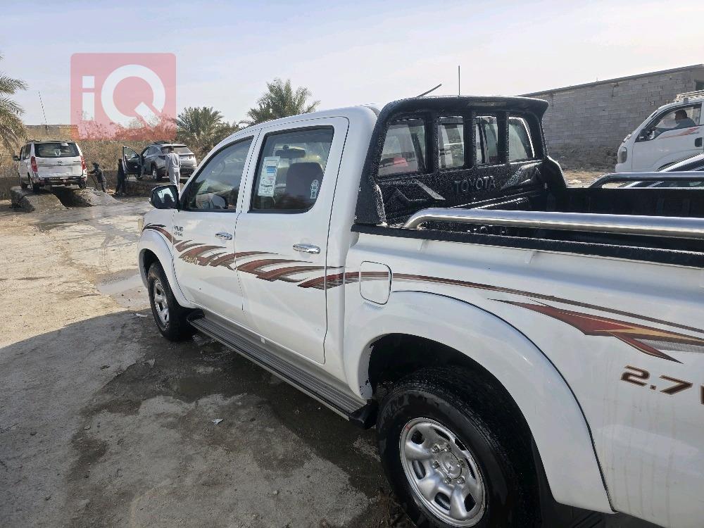 تويوتا هايلوكس